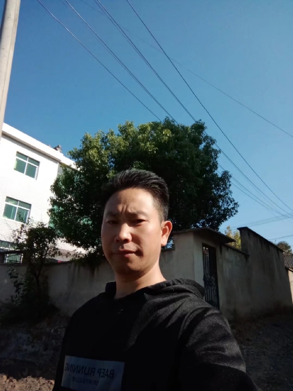 寻缘中的第一张照片--父母相亲团