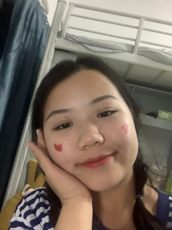 轻轻的一片云的第一张照片--父母相亲团