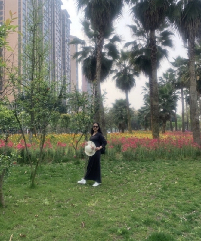 粉墨登场的第一张照片--父母相亲团