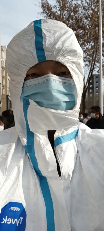 试问卷帘的第二张照片--父母相亲团