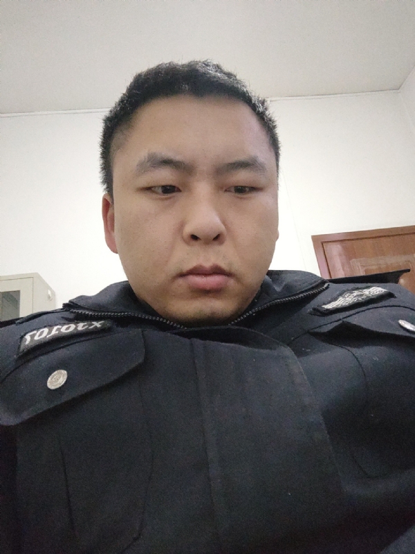 好纠结的第二张照片--父母相亲团
