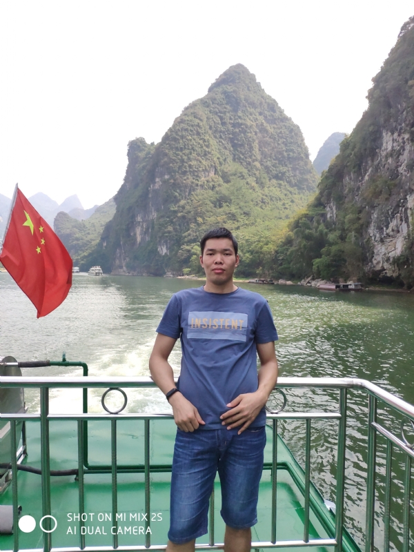 只为你而来的第一张照片--父母相亲团