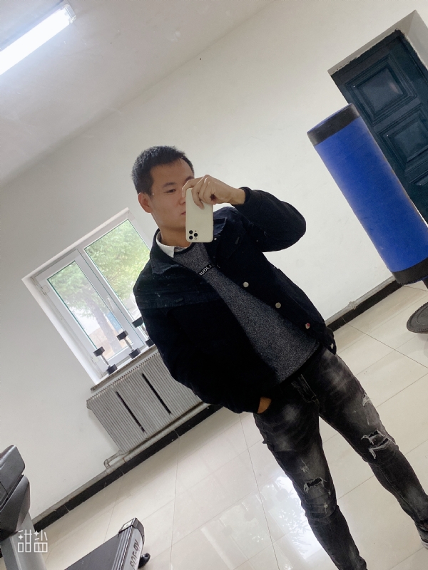 袁冥的第一张照片--父母相亲团