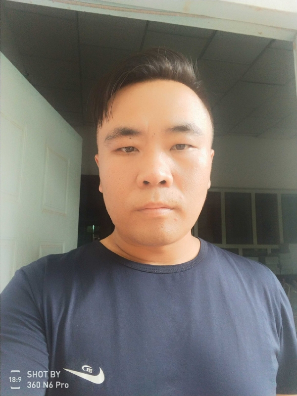 云的第一张照片--父母相亲团