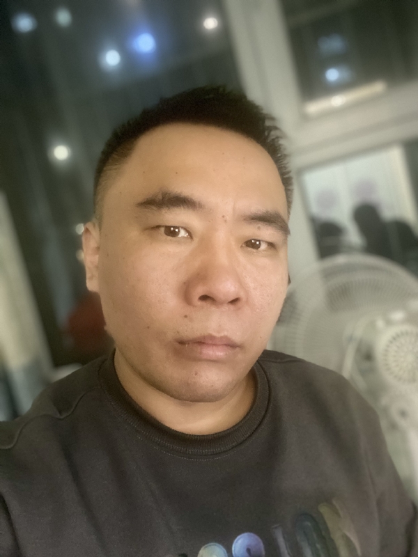 云的第四张照片--父母相亲团