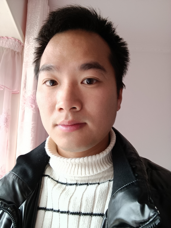 小杨的第一张照片--父母相亲团