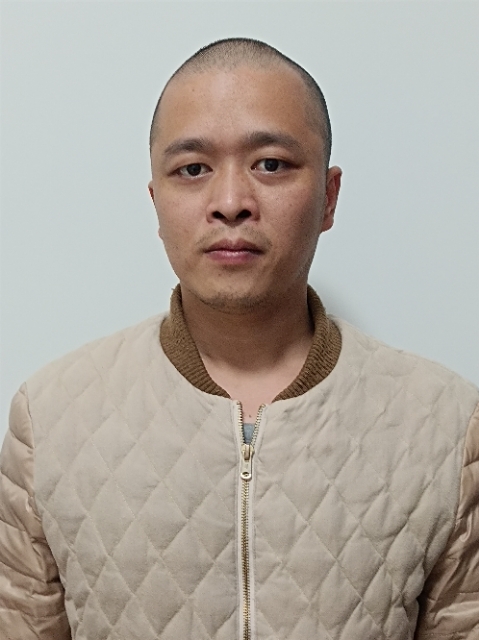 出现的第一张照片--父母相亲团