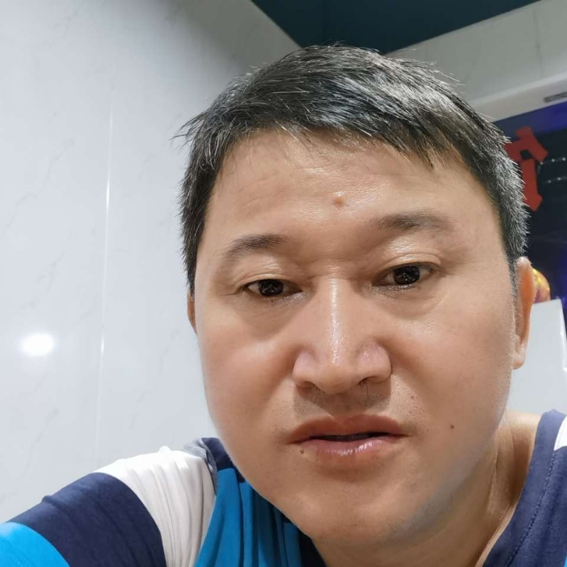 宏宏的第一张照片--父母相亲团