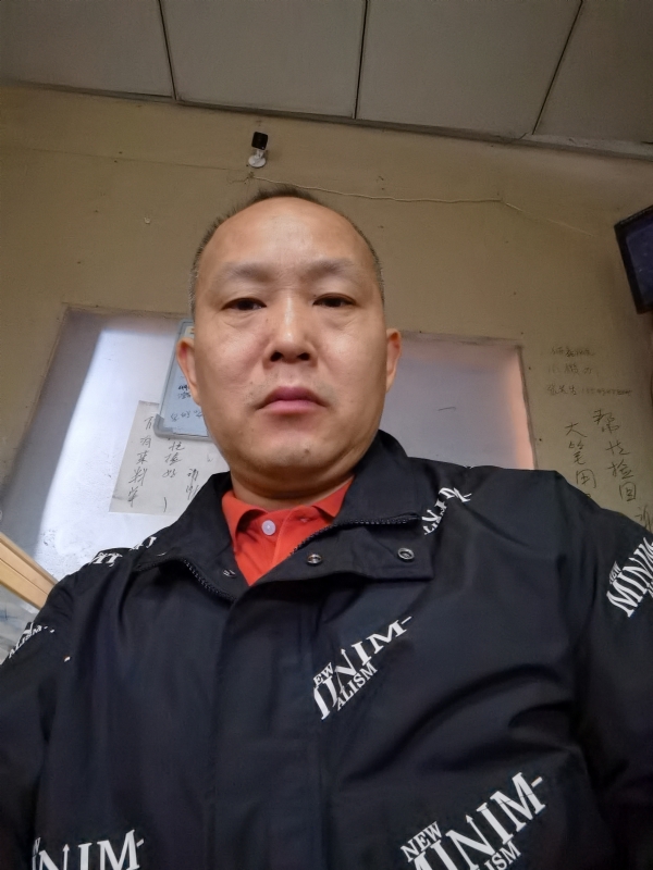 老李的第一张照片--父母相亲团