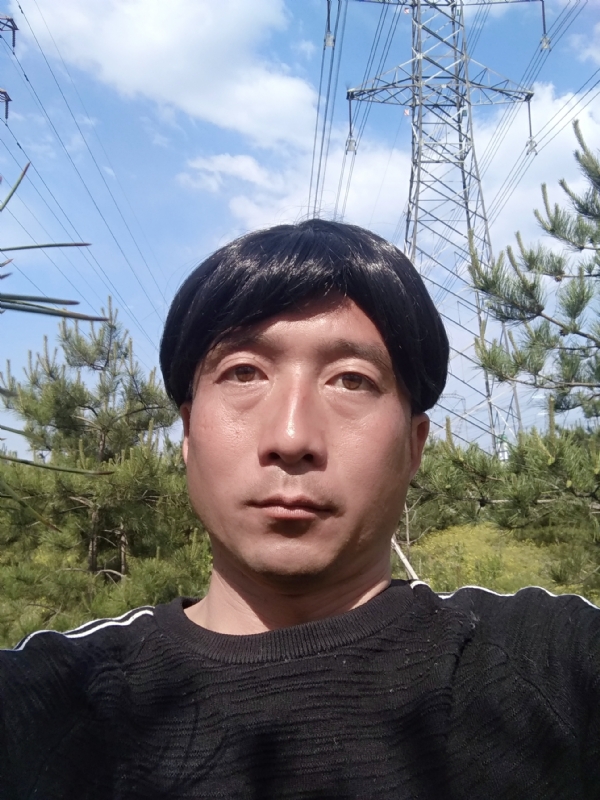 鹏友的第一张照片--父母相亲团