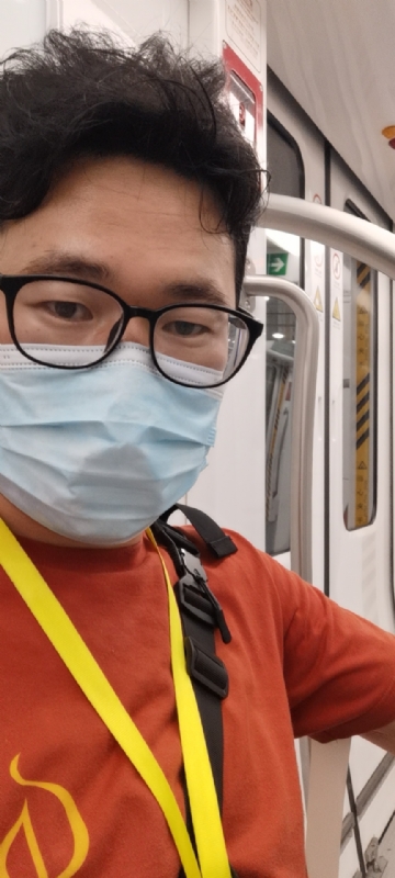 鲮的第三张照片--父母相亲团