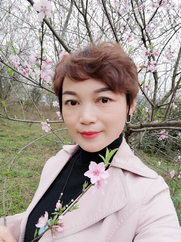 转角遇到你的第一张照片--父母相亲团