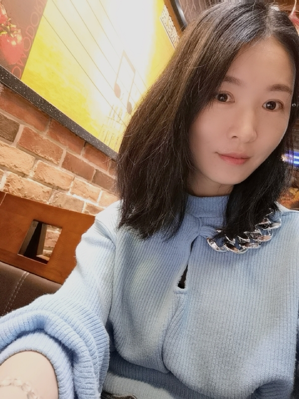 吴优的第一张照片--父母相亲团