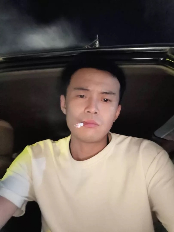 爱睡觉的土拨鼠的第一张照片--父母相亲团