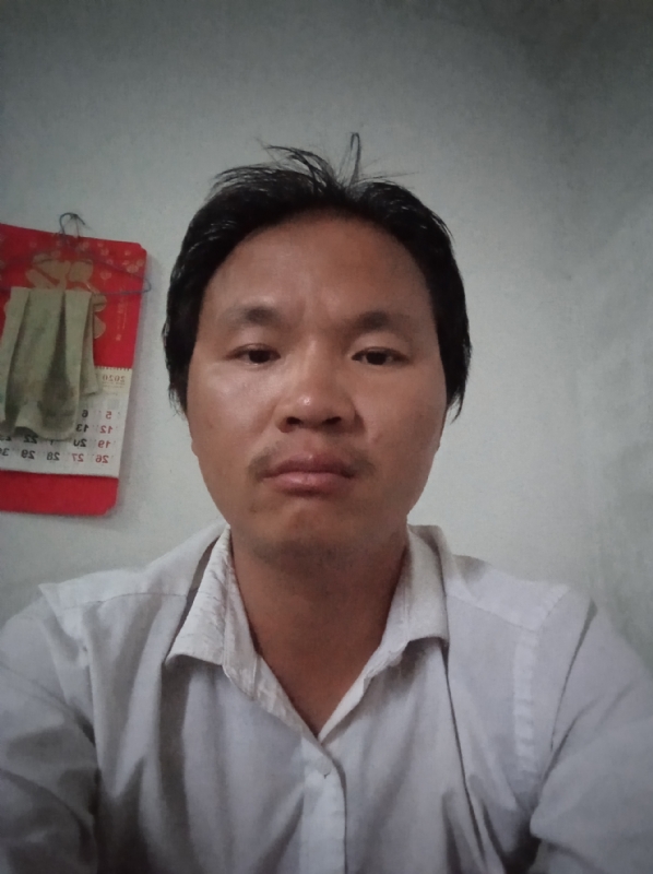 小杨的第一张照片--父母相亲团