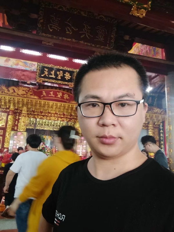 天哥的第一张照片--父母相亲团