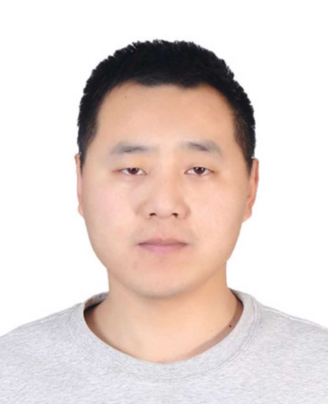 大红鹰的第一张照片--父母相亲团
