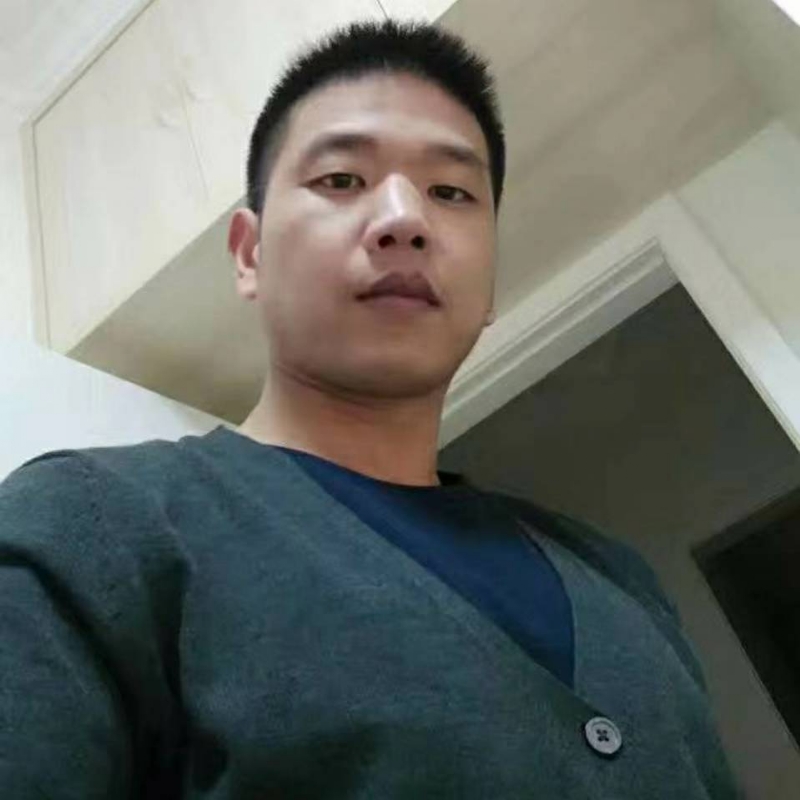 辉辉的第一张照片--父母相亲团