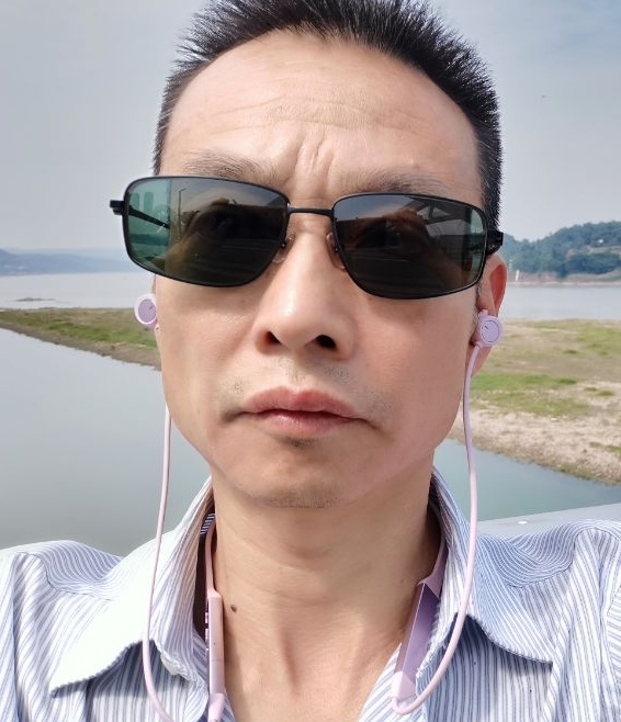 猪哥哥的第二张照片--父母相亲团