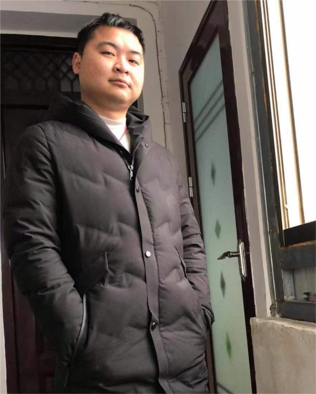末端的第二张照片--父母相亲团
