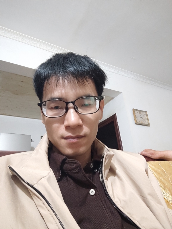 杨一凡的第一张照片--父母相亲团
