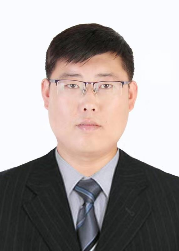 我轻轻地来了的第二张照片--父母相亲团