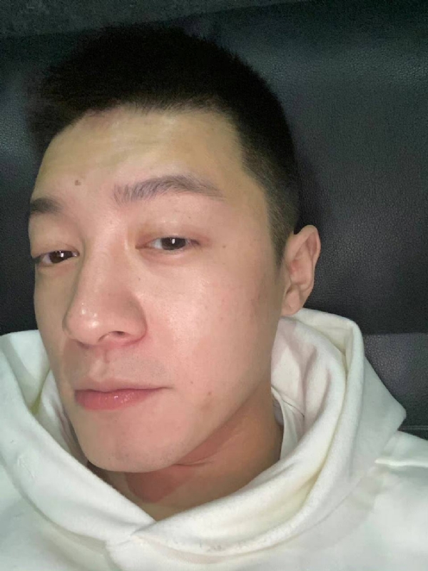 笑宇的第一张照片--父母相亲团