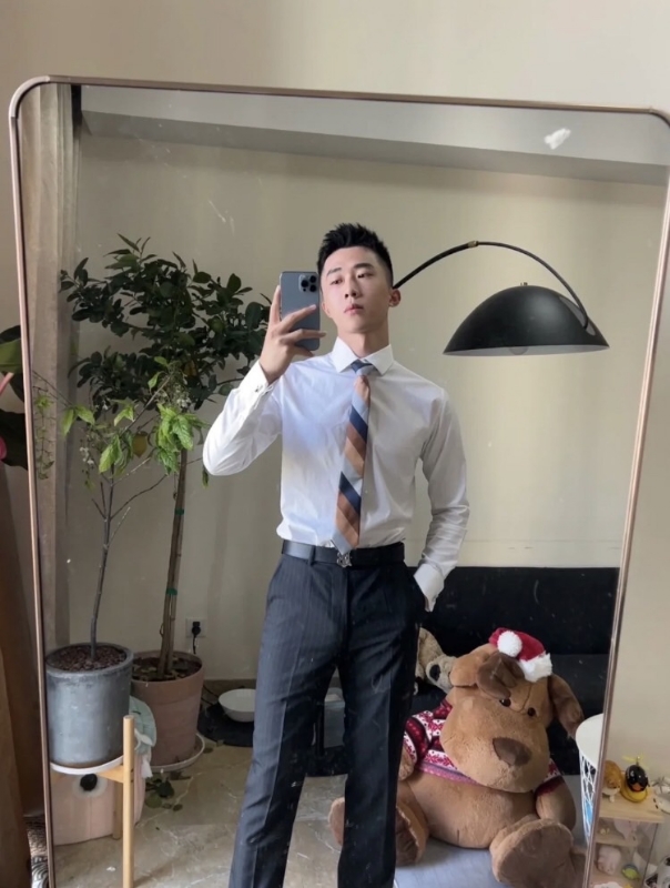 张浩的第一张照片--父母相亲团