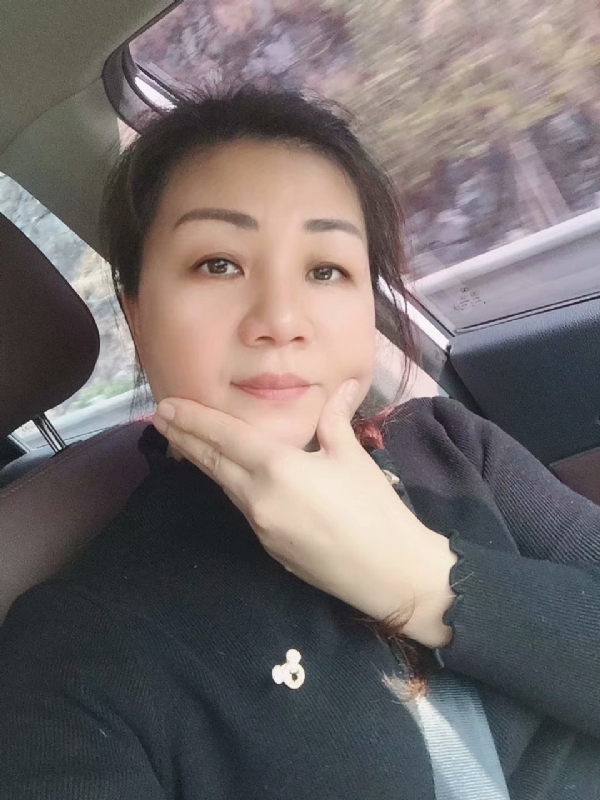 珍珍的第一张照片--父母相亲团