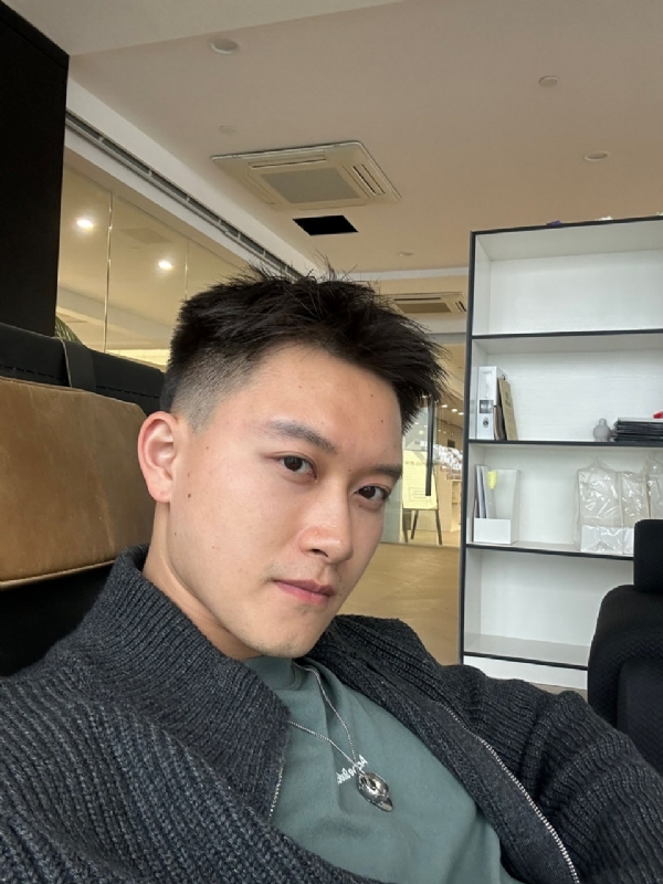林先生的第一张照片--父母相亲团