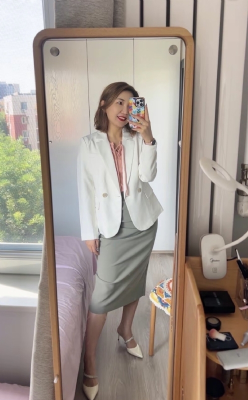 丽波的第三张照片--父母相亲团