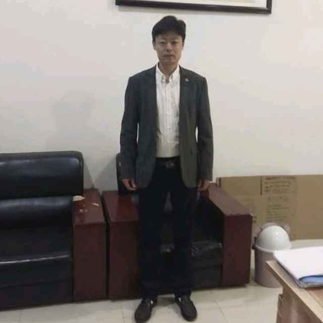 蓝天白云的第一张照片--父母相亲团