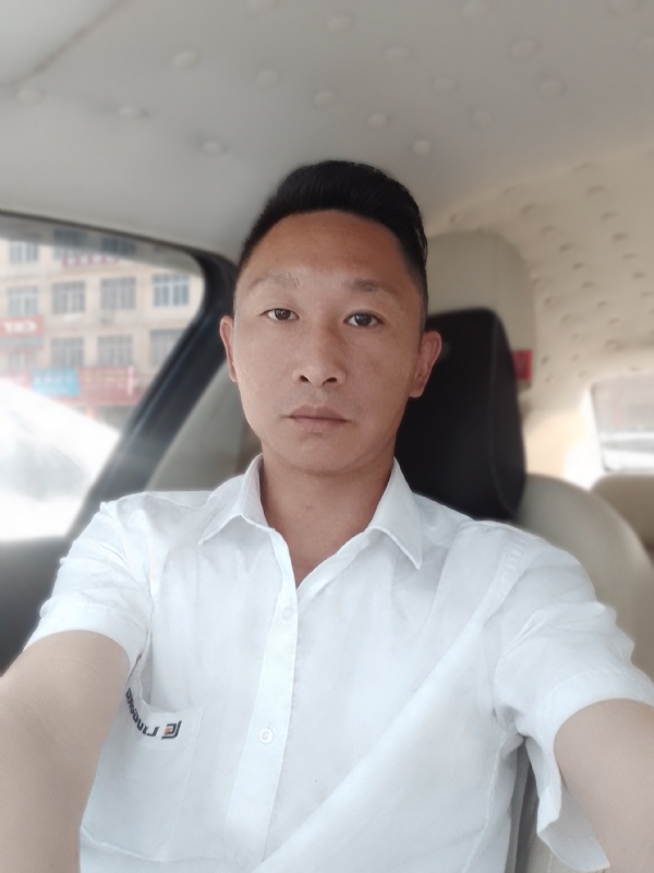 其实都没有的第一张照片--父母相亲团