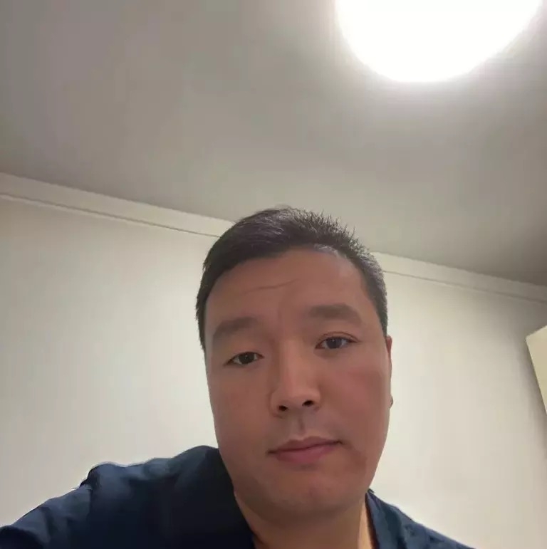 穿唐装的松鼠的第一张照片--父母相亲团