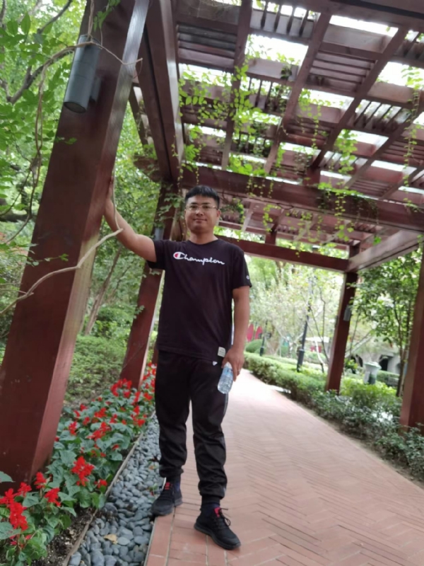 会飞的鱼的第一张照片--父母相亲团