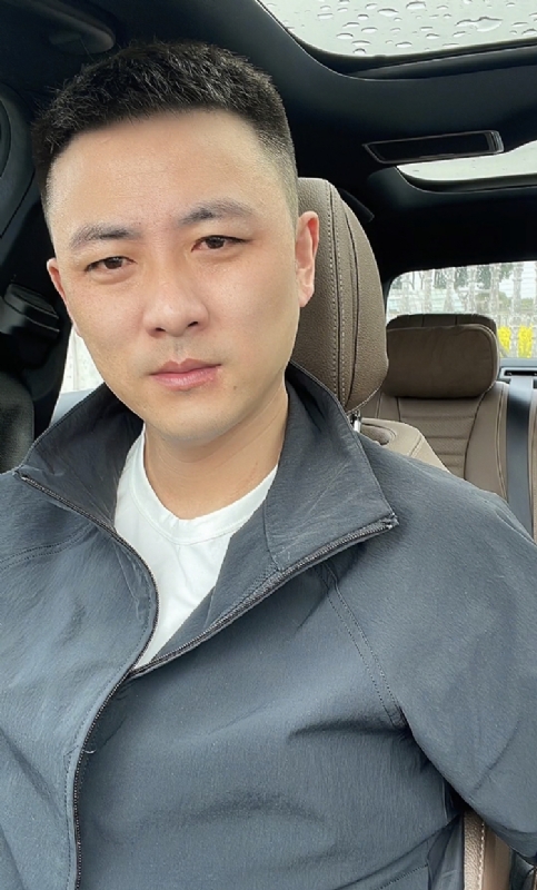 惊弢亥琅的第一张照片--父母相亲团