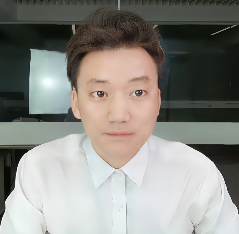 李日的第一张照片--父母相亲团