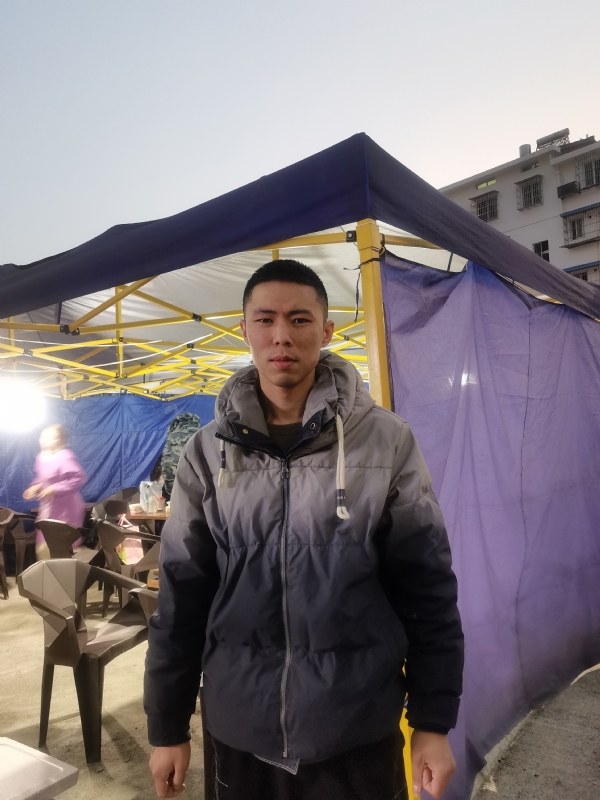 谁谁谁的第一张照片--父母相亲团