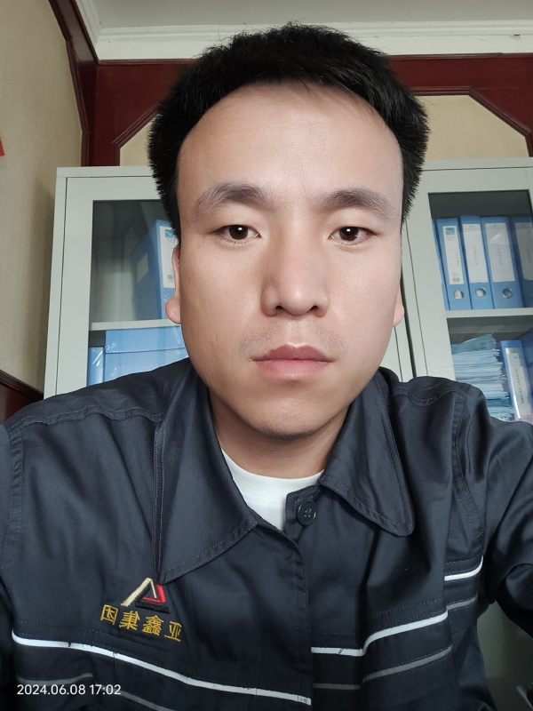 难说的第一张照片--父母相亲团