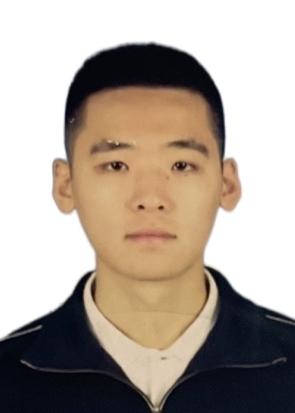 何鹏宇的第一张照片--父母相亲团