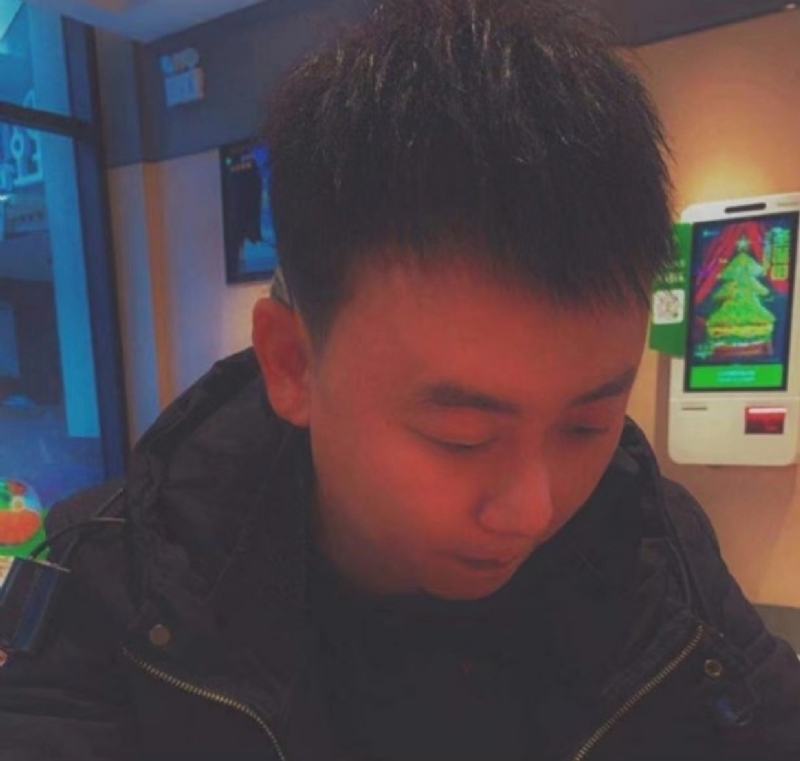 不知道起什么名字的第一张照片--父母相亲团