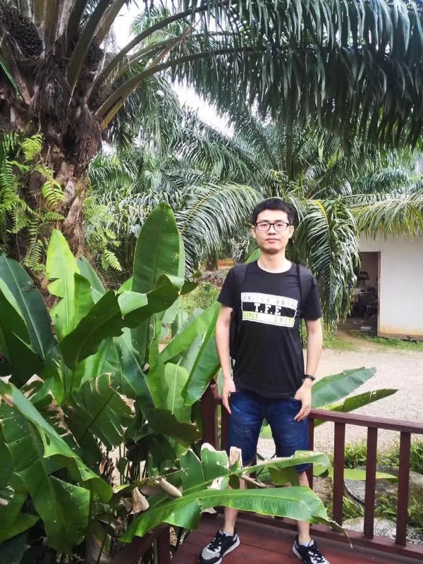 不走心的第一张照片--父母相亲团