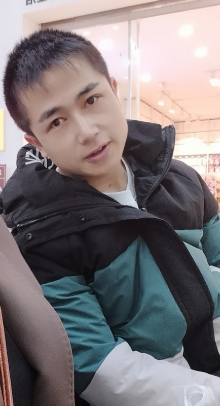 不骄不躁的第一张照片--父母相亲团