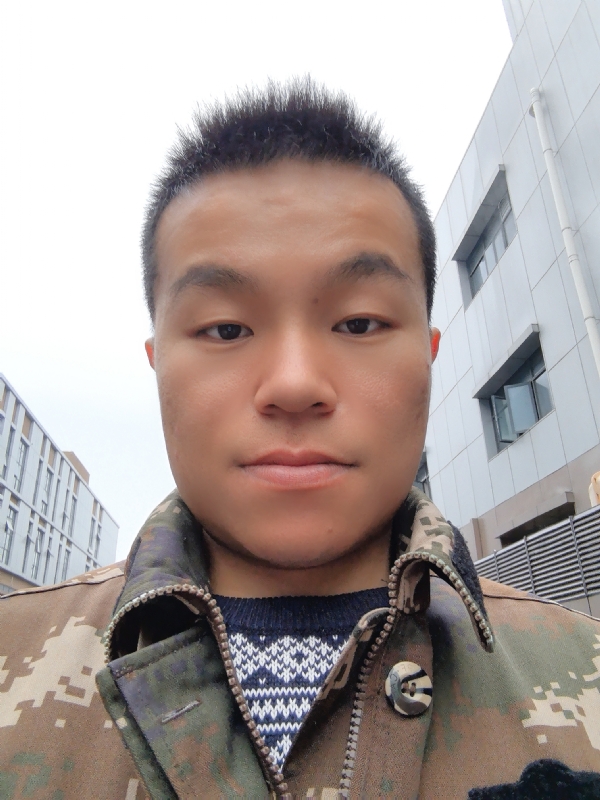 赵彦的第一张照片--父母相亲团