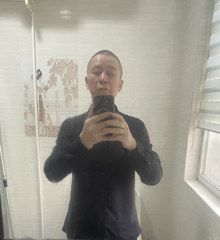 荣哥的第一张照片--父母相亲团