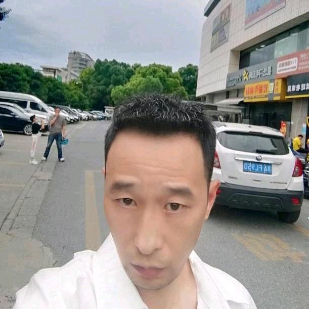 小林的第三张照片--父母相亲团