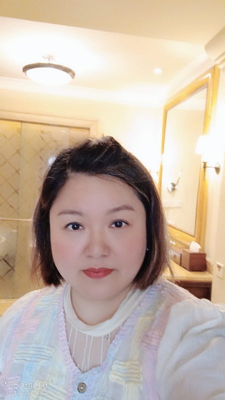 衎静玲瓏的第一张照片--父母相亲团