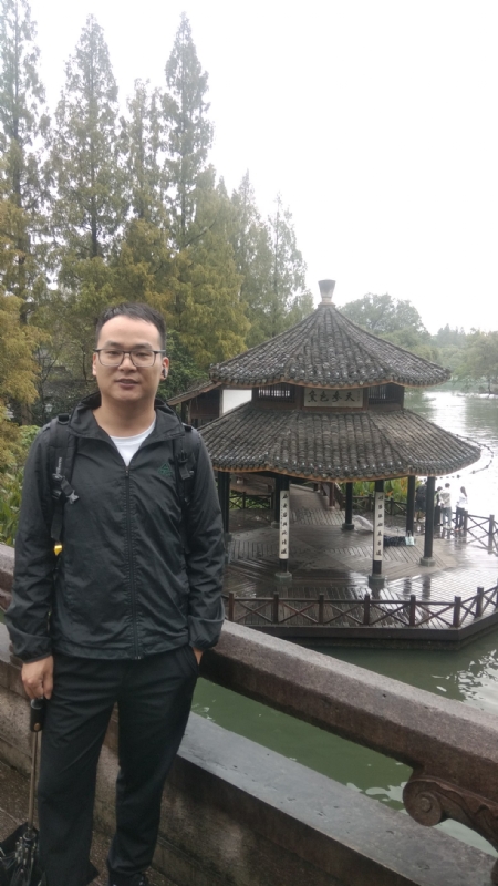 文刀先生的第二张照片--父母相亲团