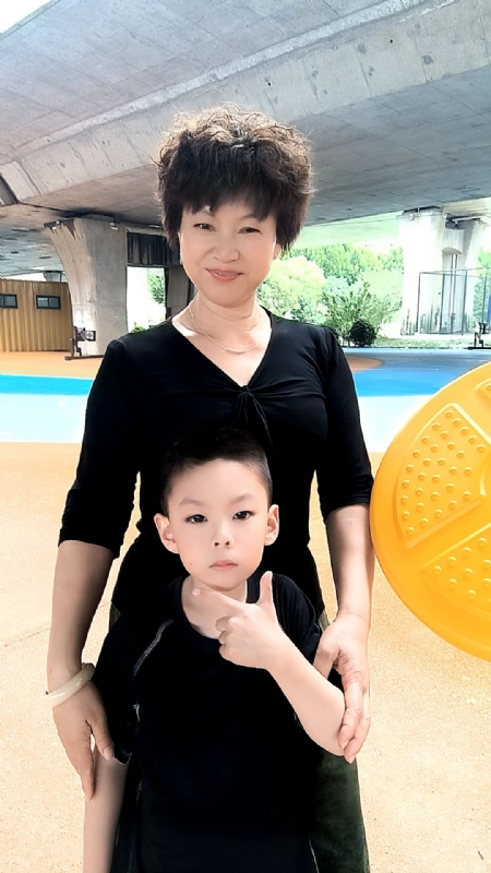 火凤凰的第一张照片--父母相亲团