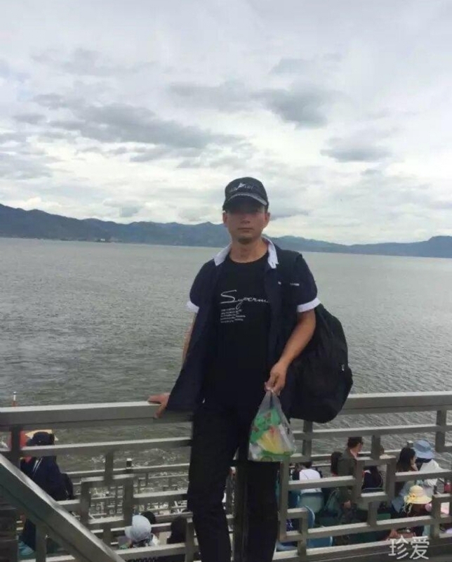 燕雯泽的第一张照片--父母相亲团